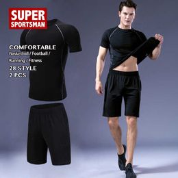 Fitness Gym Kleidung Männer Training Jogging Anzüge Sportswear Für Herren Laufen Sport Tragen Fußball Workout Kleidung Hemd + Hosen 2 stücke Q190521