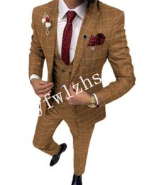 Handsome One Button Groomsmen Peak Lapel Groom Tuxedos Men Suits Wedding/Prom/Dinner Man Blazer(Jacket+Pants+Tie+Vest) W884