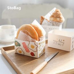 StoBag 20pcs Paper Box Toast Bread Packaging Boxes Meal Cake Paper Holder Take Away Food Cake Decorating Supplies Birthday Party 210602