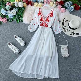 Red Beach Dress Women Tourism Sanya Seaside Holiday Thin V-neck Embroidery Elegant Vintage Vestidos Verano J512 210527