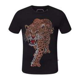 Fashion Tee Tiger Print Stiched With Diamond Beads Glitter T Shirts Men Summer Tops Mens Designer Tshirts Luxury O Neck Streetwear Slim Fit Hip Hop High Quality