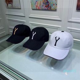 designer Ventilation Simplicity Versatile Fashion Personality Luxurys Designers Caps Hats Mens Baseball Cap Letter Embroidery