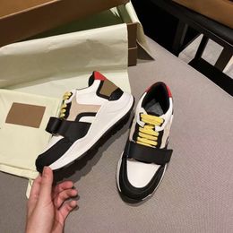 Mens Vintage Check Suede Leather Sneakers Women Designer Shoes Black Beige Runner Trainers Outdoor Shoes Top Quality