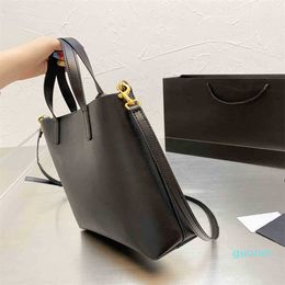 Handbags Purses Designer Crossbody Duffle Bag Handbag Ruffles Enchase High Qulity Women Luxurys Designers Bags 2021 totes wallet purse vv2