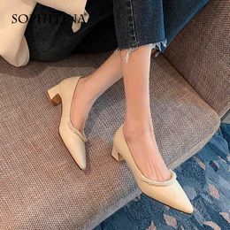 SOPHITINA Women's Shoes Luxury String Bead Pointed Thick Heel Comfortable Shoes Shallow Mouth Cow Leather Female Pumps TPR AO591 210513