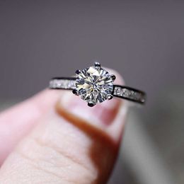 Exquisite Moissanite Rings Luxury 925 Sterling Silver Crown Jewellery For Women Wedding Engagement Best Statement Gift X0715