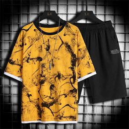 Summer Mens Casual Set Fashion 2 PCS Sportswear Suit Short Sleeve T-shirt Shorts Sets Male Sportswear Tracksuit Men 4XL 210722