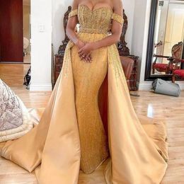 Dubai Golden Mermaid Prom Dresses With Overskirt Sparkly Sequins Beads Off Shoulder Celebrity Party Gorgeous Saudi Arabia Evening Dress 328 328