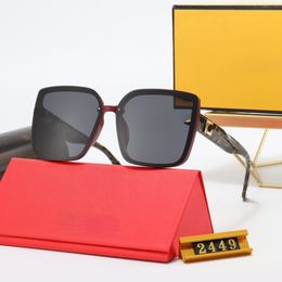 Latest Color Fashion Classic Sunglasses Square Frame High Quality Vintage Decorative Glasses