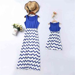 Striped Mother Daughter Vest Dresses Mommy and Me Clothes Family Matching Outfits Look Mom Mum Baby Women Girls Summer Dress 210724