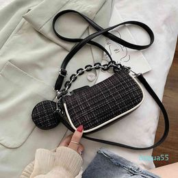 2020 summer new shoulder bag fashion messenger casual female woven ladies mobile phone chain hand