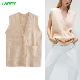 VUWWYV Beige Casual Ribbed Vest Sweater Women Spring Plus Size Knitted Sweaters Woman Sleeveless Pockets Front Button 210430