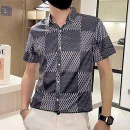 Short Sleeve Shirts Men Korean Plaid Slim Casual Shirt Male Business Formal Dress Shirts Social Party Nighttclub Clothes 210527