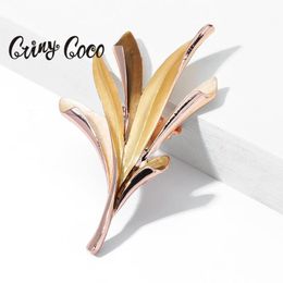 Pins, Brooches Cring Coco 2022 Trendy Enamel Yellow Leaf Brooch Pin Luxury Jewelry Broche Accessories Designer Pins For Women Clothes