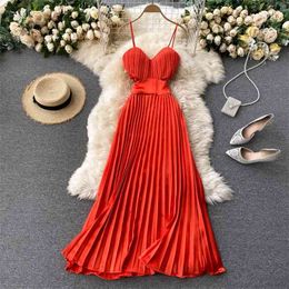 Red/Yellow/Black Sexy Spaghetti Strap Dress Women Elegant Hollow Out High Waist Pleated Vestidos Female Party Robe New 210331