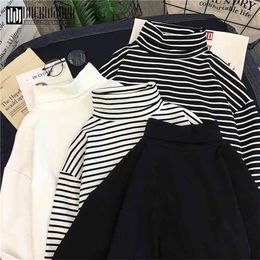 Autumn Fashion Women Causal Solid Loose stripe Long Sleeve kitted Turtleneck T-Shirts Lady Girls Basic Tee T Shirts Tops 210401