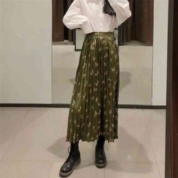 Casual Woman Green Print Satin Pleated Long Skirts Spring Fashion Ladies Zipper Female Vintage Draped Skirt 210515