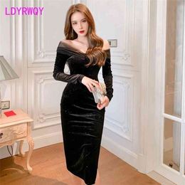 Sexy one line neckline mesh stitching slim package hip velvet dress Office Lady Polyester Solid Sheath 210416