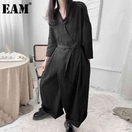[EAM] Loose Fit Women Black Big Size Irregular Jumpsuit High Waist Pocket Stitch Pants Fashion Spring Autumn 1DD6831 21512