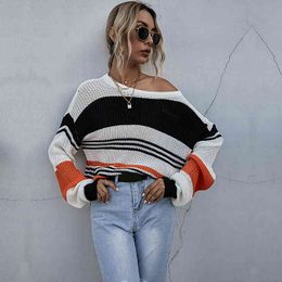 Women Casual Striped Knitted Sweater O-neck Oversized Jumper Girls Tops Fashion New Arrivals Autumn Vintage Women Sweater 210412