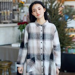 Johnature Women Vintage Plaid Shirts Cotton Linen Loose Blouses Pockets Spring Soft Fashion Female Original Long Shirts 210521