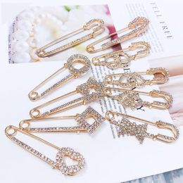 Pins, Brooches Rhinestone Brooch Decorative Pin Women Sweater Cardigan Shawl Clothes Decor HSJ88