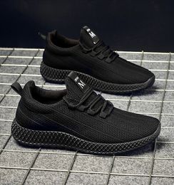 2022 Hot Wild Mesh Fashion Designer Shoes Triple S Sneaker Dress De Luxe Sneakers Black Men's Running Shoes 40-45