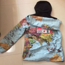 Mapa de la chaqueta para hombre Mapa reflectante Mujeres Chaquetas con capucha de manga larga con capucha Abrigo negro Streetwear Streetwear Ropa de exterior Noctilucent Ropa Tamaño M-XXL