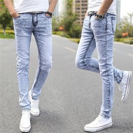 Mens Vintage Slim Fitted Men's Light Blue Jeans New Fashion Elasticity Skinny Jeans Cool Hip hop Denim Casual Joggers Pants X0621