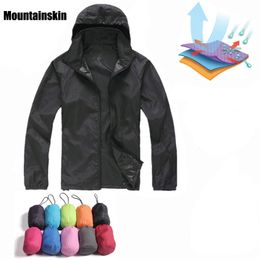 Men Women Quick Dry Hiking Jackets Waterproof Sun-Protective Outdoor Sports Coats Skin Male Female Windbreaker RW188 220124