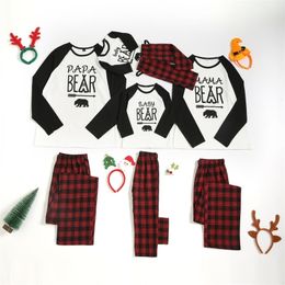 Family Christmas Bear Printing Suit Clothing Kids Mommy and Me Clothes Mother Daughter Father Baby Matching Outfit 210521