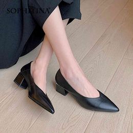 SOPHITINA Korean Version Simple Office Lady Pumps Soft Leather Breathable Shoes Thick Heel Pointed Toe Fashion Women Shoes AO600 210513