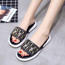 Slippers Women's Sandals And Fashion Thick-soled 2021 Korean Version Of The Wild Net Red With Rhinestone Flat