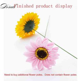 Gifts for women 25 PCS Sunflower Soap Flower Head Bouquet Decoration Collocation Holding Flowers DIY Gift for Valentine's Day Wedding Home Decor