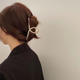 New Fashion Women Claws Pearl Hair Crab Clamp Hairgrip Metal Hair Clip Claw Hairdressing Tool Hair Accessories Headwear