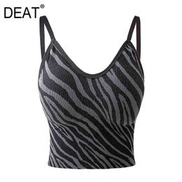 DEAT Women Gray Asymmetrical Striped Camis Tank Tops New V-collar Sleeveless Personality Slim Fashion Tide Summer 7E1046 210428