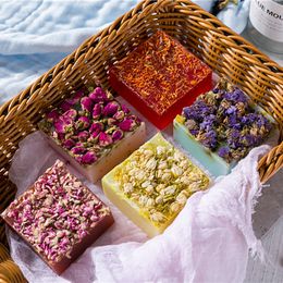 -Savon à la main rose, huile essentielle Jasmine Lavande Flower Flower et peau beauté Souvenirs Savon de nettoyage de visage hydratant