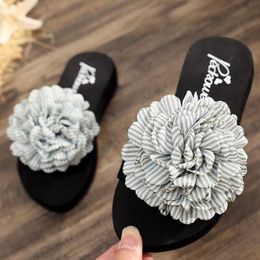 Girls Lovely Flower Slippers Kids anti-slip household & Outside Summer Footwear with soft bottom Princess sandals s628 210712
