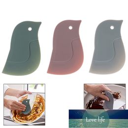 1Pc Cartoon Penguin Shaped Soft Multifunction Squeegee Scraper Scraping Oil Spatula Plate Scraper Kitchen Baking Cleaning Tools Factory price expert design