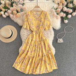 Summer Bohemian Red/Yellow/Green Floral Printed Dress Women Casual V-Neck Single Breasted Short Sleeve Vestidos Female 2021 New Y0603