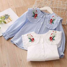 New Spring Autumn 2 3 4 6 8 10 Years Cotton White Blue Striped Embroidery Flower Flare Sleeve Kids Baby Girls Blouse Shirt 210414