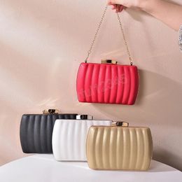 Women's PU White Clutch Bag Shell Shape Ruched Luxury Handbag Elegent Female Wedding Party Evening Bags