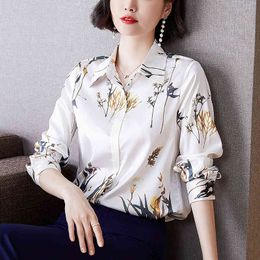 Korean Silk Women Shirts Satin Blouses Long Sleeve Woman Print Blouse Plus Size Elegant Floral Tops 210427