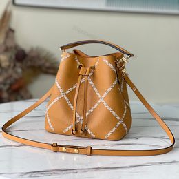 10A L Bag Neonoe Cream Mini Bucket Bag Soft Full Grained Calfskin Quilted Liner Printed Embossed Embroidered Floral One Shoulder Crossbody Bag 46023 46029 20cm L208