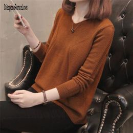 Fashion Back Button V-Neck Sweater Autumn Solid Knitted Pullover Women Slim Soft Jumper Sweater Pink Kawaii Sweaters Girl 210812