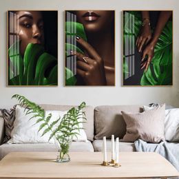 Gold Black Woman Green Leaf Canvas Painting Sexy Fashion Art Poster and Print Wall Picture Modern Home Living Room Decoration