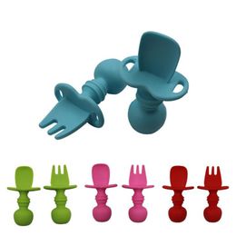 Baby Tableware Silicone Feeding Spoon Fork Set 2Pcs Cartoon Short Handle Teether Safe Training Flatware Kitchen Tool 4 Colors BT6514