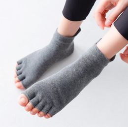 Yoga Socks Non Slip Massage Ankle Sox Women Pilates Fitness Peep Toe Durable Dance Grip open Five finger Exercise Gym Dance Sport sock slipper