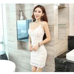 Women's Summer Fashion Shows Thin Nightclub Low-cut Lace Sexy Korean Dress Office Lady 210416