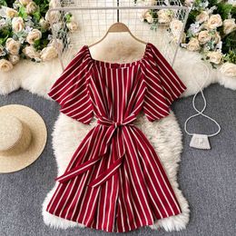 SINGREINY Women Retro Striped Rompers Korean Square Collar Short Sleeve Lace Up Jumpsuit Summer Vacation Beach Short Rompers 210419